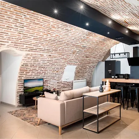 Le Rinaldi Loft Apartment *